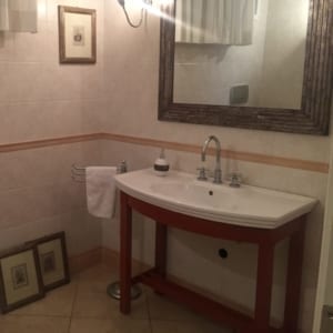 ristrutturazione bagno con resina